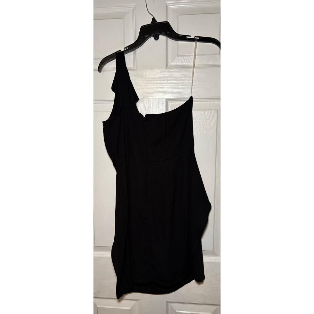D’closet black one shoulder dress peplum size large